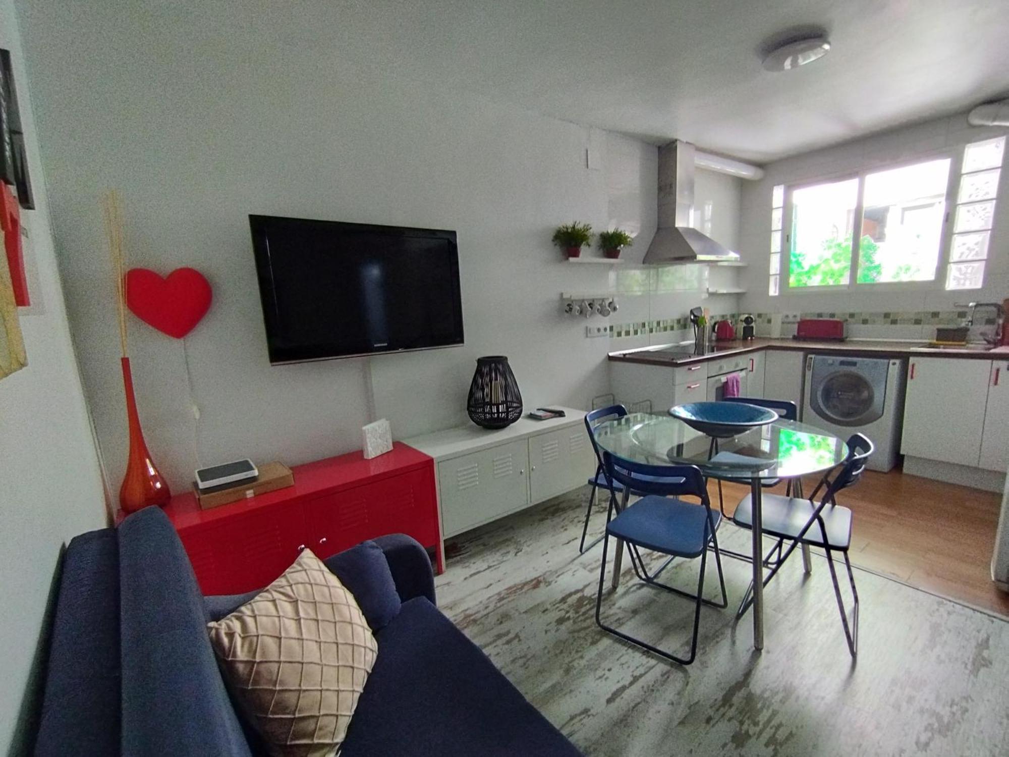 Apartment Barca 1 Camp Nou L'Hospitalet de Llobregat Buitenkant foto